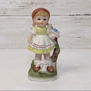 VTG Toma Porcelain Figurine Girl & Bunny PRICE FIRM